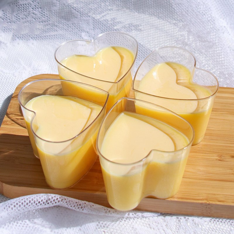 135ml Heart Shaped Dessert Cups for Pudding, Fruit, Cheesecake Wholesale heart shaped plastic cups 135ml – bulk clear dessert cups for bakeries, event planners and catering