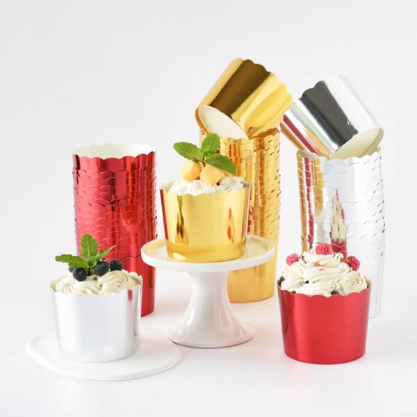 Assorted foil baking cups 44 mm size