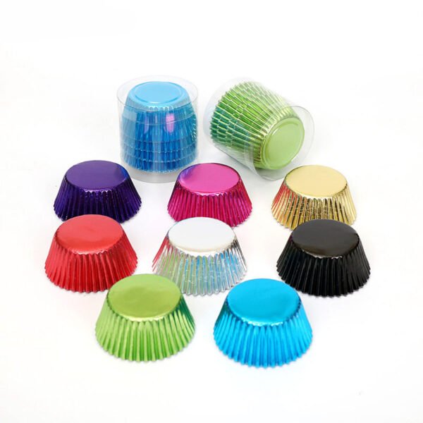 Bulk foil cupcake cases, professional-grade disposable baking cups for bakeries, caterers and large events