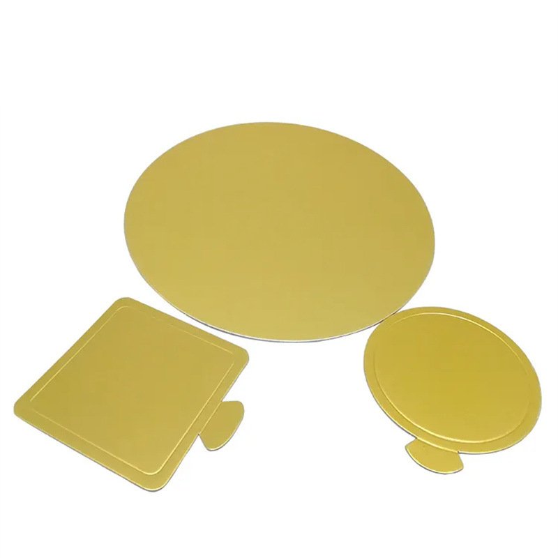 Available in case packs, round cardboard cake bases ensure you never run out during peak orders.