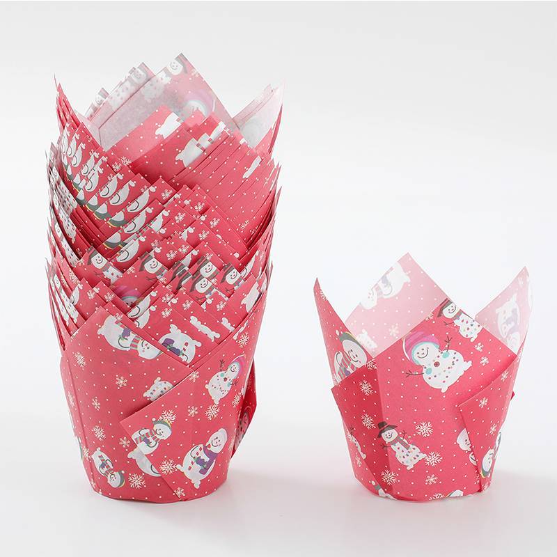 5cm Tulip Paper Baking Cups for Christmas Christmas tulip baking cups on dessert table ruffled paper liners for holiday treats
