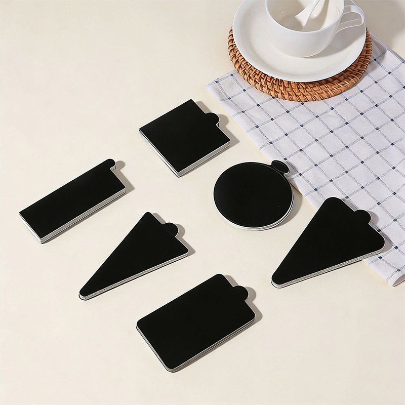 Black Paper Cardboard Small Cake Trays Glossy black mini triangle square cake boards, will ensure your desert or cake will stand out