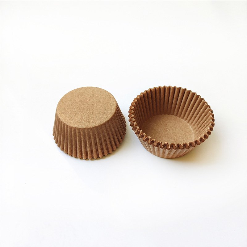 Natural Paper Cupcake Wrappers for Cupcakes & Muffins Natural paper cupcake wrappers with cupcakes kraft liners for birthdays and events