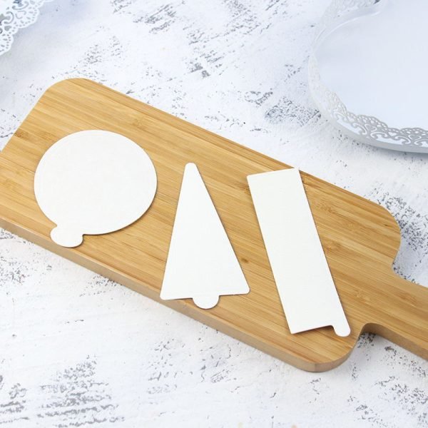 Greaseproof white small cake boards