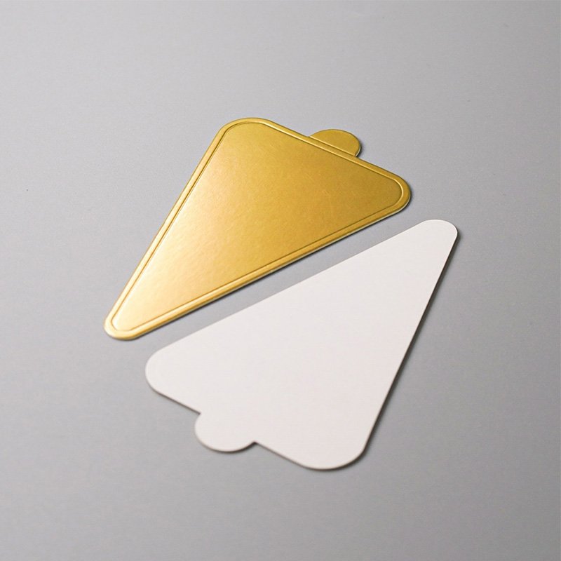 Heart Shaped Mini Gold Cake Boards Dessert Displays Tray Party Birthday Baking White gold cake board top view for cupcakes and pastries